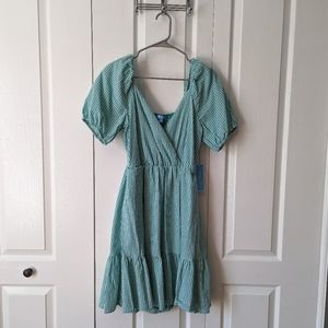 Draper James NWT green puff sleeve mini dress